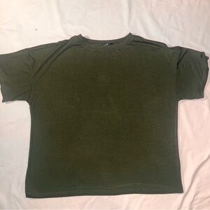 Women’s luxe Green T-Shirt sz XXL